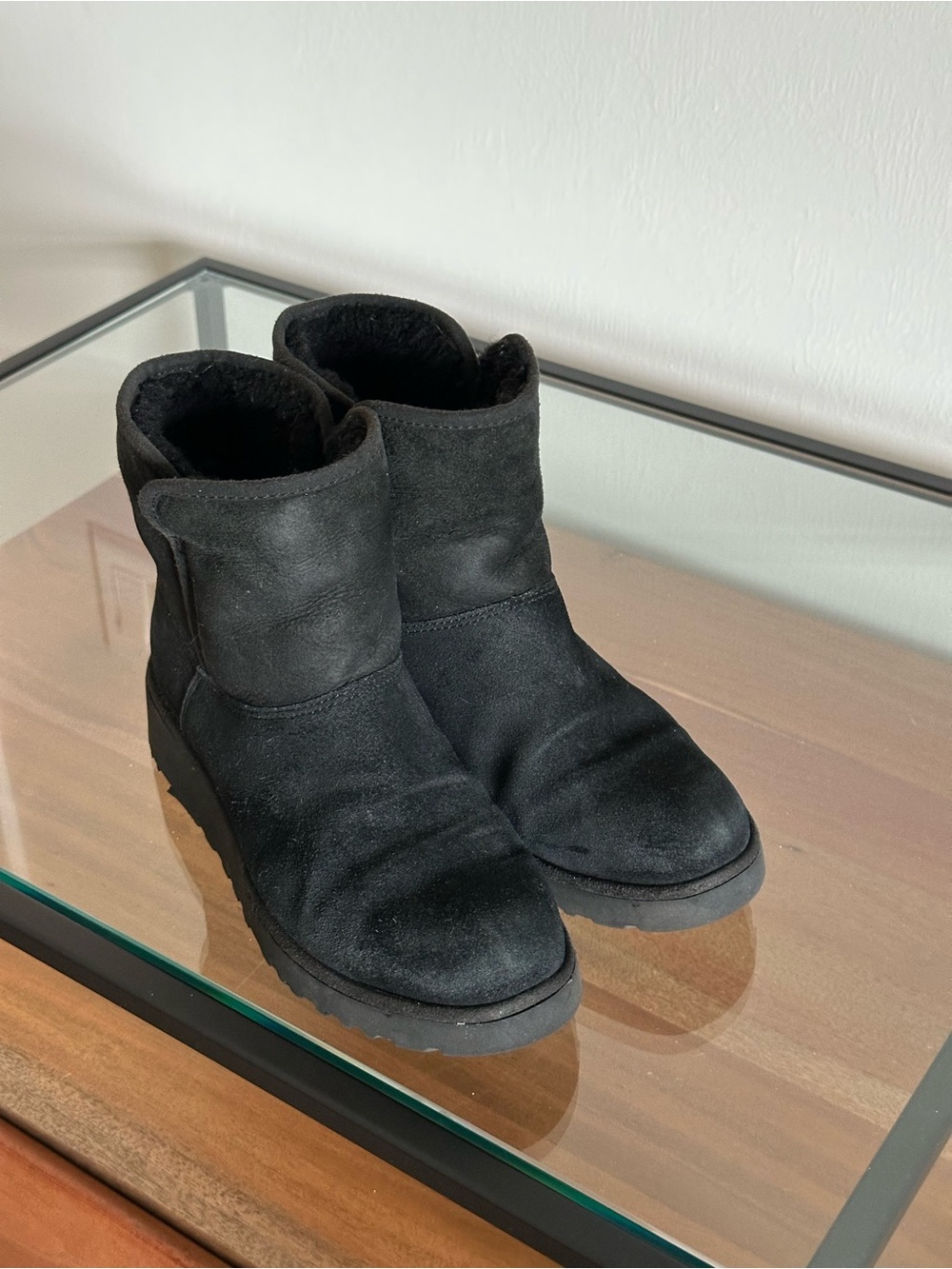 UGG Kristin Classic Slim Mini Boots Black Suede Size 6.5 - Picture 6 of 12
